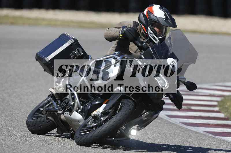 /01 02.04.2026 MAZ ADR/Gruppe rot/5